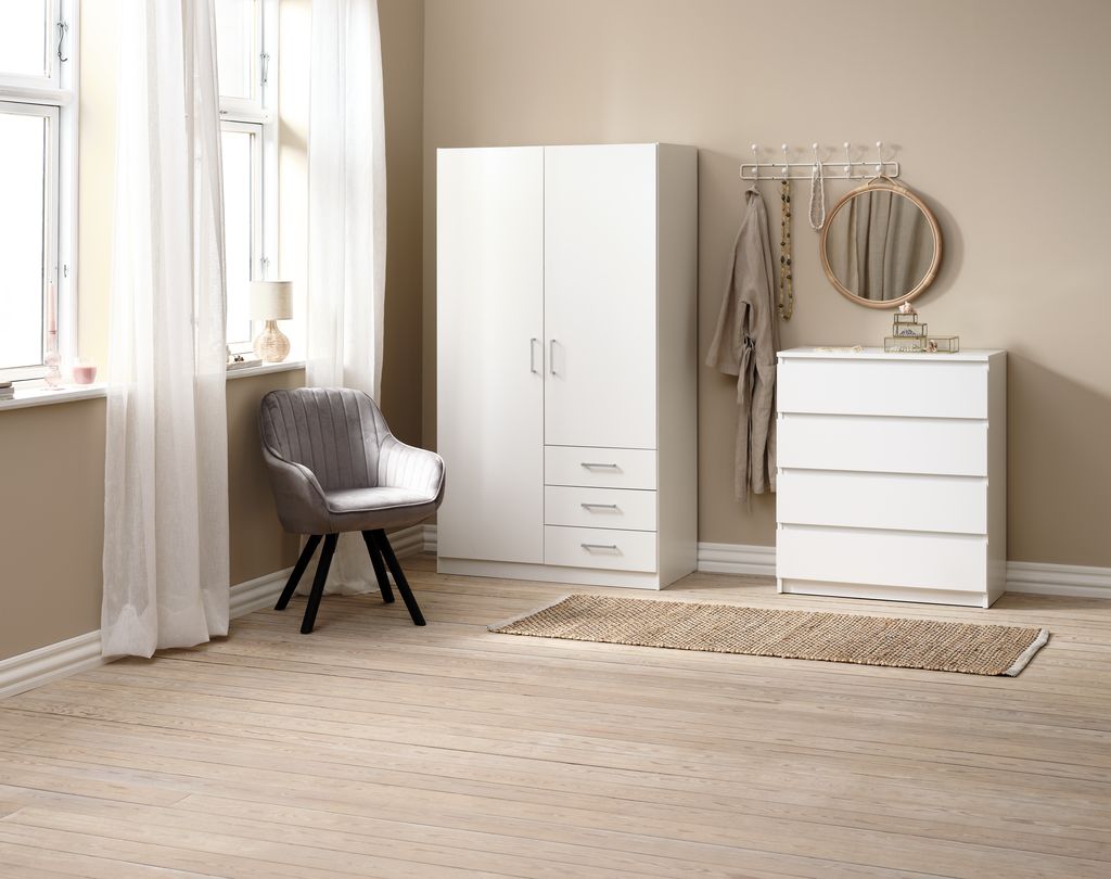 4 drawer chest  white